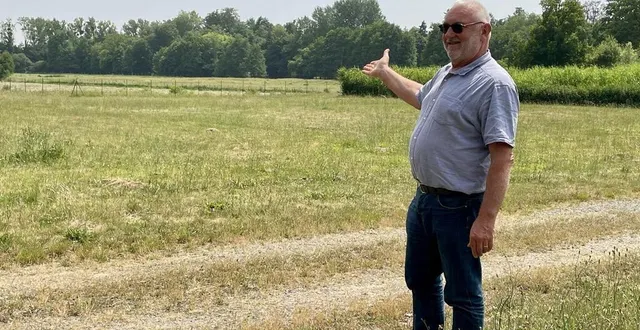 photo  la chapelle-saint-rémy, le 10 juin 2025. dominique edon, le maire, espère que le projet de centrale photovoltaïque ira au bout.  &copy;  le maine libre 