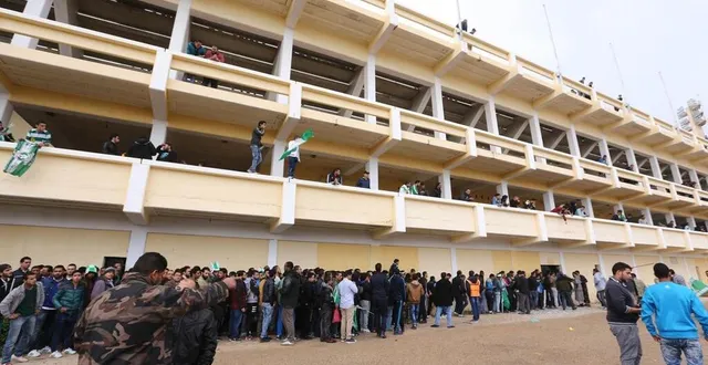 photo  le stade international de tripoli lors d’un match amical entre al ahli et le club ghanéen hearts of oak, le 15 décembre 2015.  &copy;  mahmud turkia / afp 