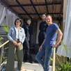 photo  les bois-d’anjou, le 17 juin 2025. allison chassac, julie marsault, julien rondeau et clément chassac sur la nouvelle terrasse du restaurant bar le 1813. 