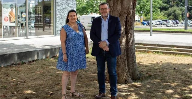 photo  philippe bolo avec sa colistière céline joubard.  &copy;  ouest-france 