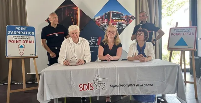 photo  la saison des feux de forêt en sarthe a été lancée par tous les acteurs, deux conventions ont été signées.  &copy;  ouest-france 