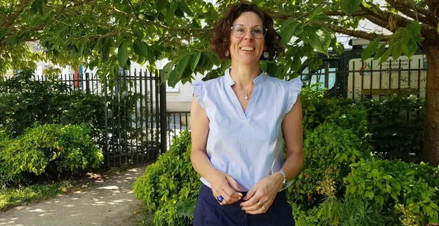 photo  vanessa brault annonce sa candidature pour les élections municipales de longué-jumelles.  &copy;  co – julien coutenceau 