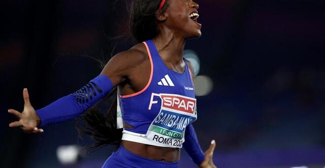photo avec sa médaille olympique autour du cou cyréna samba-mayela a été ovationnée par le public au meeting de paris. © anne-christine poujoulat / afp