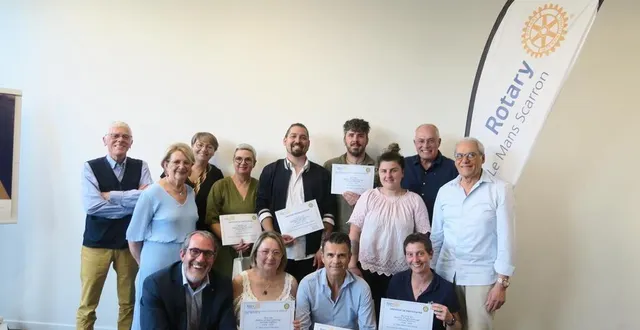 photo  mardi 17 juin 2025, les maîtres d’apprentissage ont échangé dans la bonne humeur. roselyne jousse et nicolas bastard ont remporté le challenge.  &copy;  ouest-france 