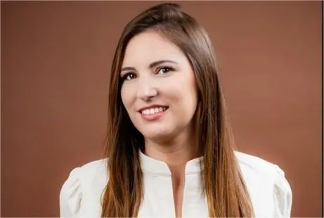 photo  marion buard a 35 ans, est mariée et mère de deux enfants.  &copy;  collection personnelle 