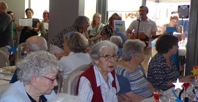photo  cette journée spéciale avait pour thème la musique.  &copy;  le maine libre 
