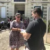 photo  beaufort-en-anjou, le 20 juin 2025. les parents d’élèves de l’école du château ont tracté vendredi dernier pour lancer un appel à mobilisation lundi 23 juin devant l’école. 