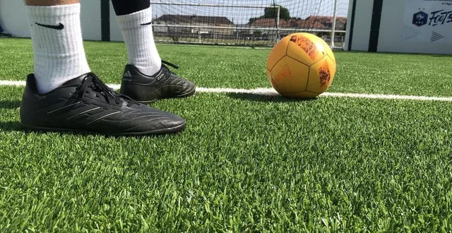 photo  un terrain de foot à cinq vient d’être inauguré à saint-germain-du-corbéis.  &copy;  ouest-france 