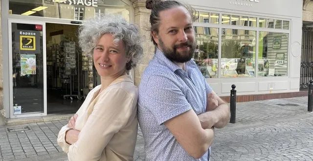 photo  claudie launoy et rémi david se positionnent pour reprendre la librairie le passage.  &copy;  ouest-france 