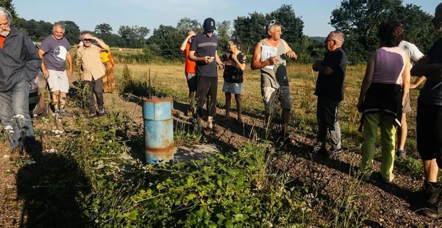 photo  une trentaine de membres de l'association ont fait le déplacement pour découvrir différents points de captage du secteur.  &copy;  ouest-france 