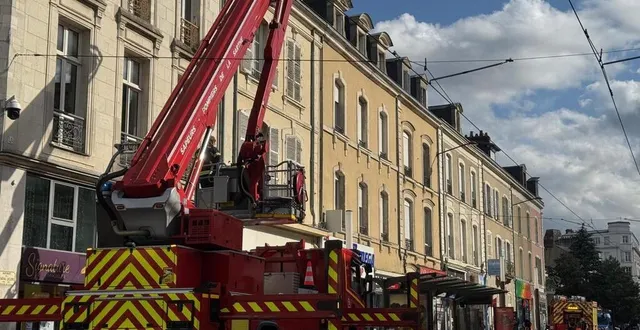 photo  un incendie s’est déclaré dans un appartement de l’avenue du général-leclerc, au mans, ce lundi 23 juin 2025.  &copy;  le maine libre 