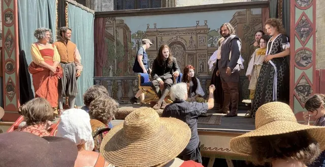 photo  la cité plantagenêt du mans sert de décor au tournage du film « les caprices de l’enfant » roi réalisé par michel leclerc.  &copy;  ouest-france 