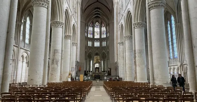 photo  la cathédrale de sées accueille une série de concerts d'orgue, en alternance avec la basilique d'alençon, en juillet et août 2025.  &copy;  archives ouest-france 