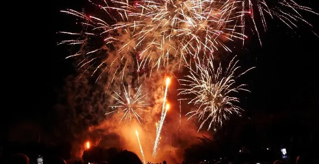 photo  la journée se terminera par un feu d’artifice offert par la municipalité.  &copy;  photo d’illustration – archives le courrier de l’ouest 