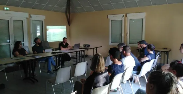 photo  yohann besnault, stéphanie lorgueilleux et sébastien olivier ont annoncé l’officialisation de la real féminine.  &copy;  le maine libre 