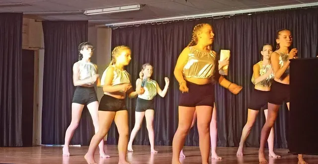 photo  des tableaux exécutés avec beaucoup de concentration et de minutie.  &copy;  ouest-france 