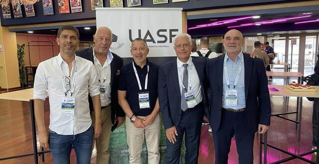 photo jaouad boukhari, hervé marchal, fabrice picot, stéphane canard et bruno satin, agents à l’origine de l’organisation du forum mercato. © ouest-france