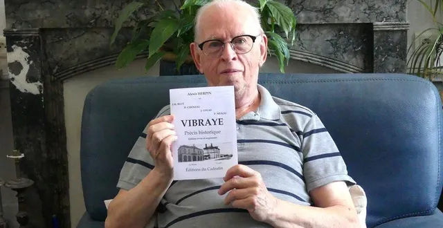 photo  pierre menou dans les pas d’alexis herpin avec son « précis historique de vibraye revu et augmenté » qui sortira en septembre 2025.   &copy;  le maine libre 