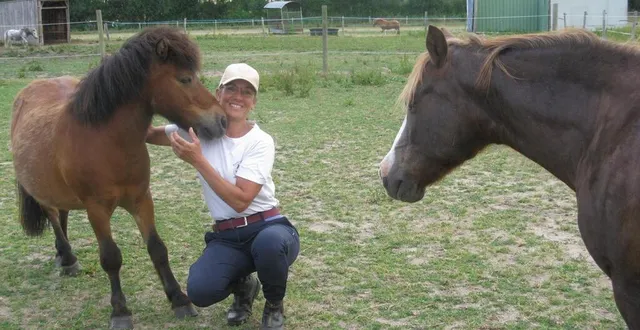 photo  angélique bralet, propriétaire des écuries la bourrelière, ouvre ses portes le dimanche 29 juin 2025.  &copy;  ouest-france 