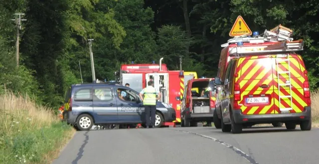 photo  à bonnétable, au nord-est de la sarthe, une collision est survenue vendredi 27 juin 2025 entre un car de transport scolaire et une voiture. le conducteur de la voiture, âgé de 20 ans, est décédé.  &copy;  ouest-france 
