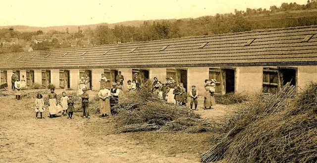 photo  les cartes postales anciennes sont de précieux témoignages de la vie d’avant.  &copy;  ouest-france 