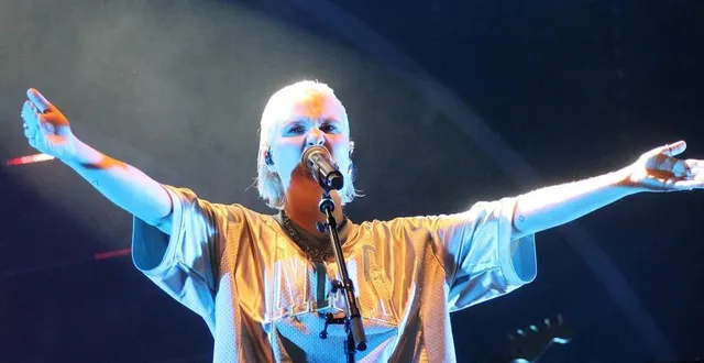 photo  emma peters était la tête d’affiche de la première soirée de pop au parc, vendredi 27 juin 2025, à sablé-sur-sarthe.  &copy;  ouest-france 