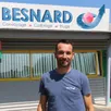 photo  à 41 ans, antoine besnard s’apprête à reprendre les rênes de l’entreprise qui porte son nom, à bazouges-cré-sur-loir, près de la flèche (sarthe). mais sans pour autant mettre de côté sa passion pour le triathlon qui l’occupe une bonne partie de l’été. 