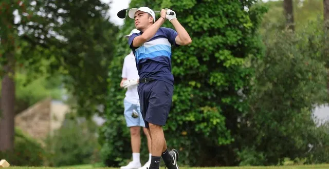 photo  le sociétaire de nantes vigneux arnold stéphant semble dominer son sujet.  &copy;  jean-claude le boulicaut 