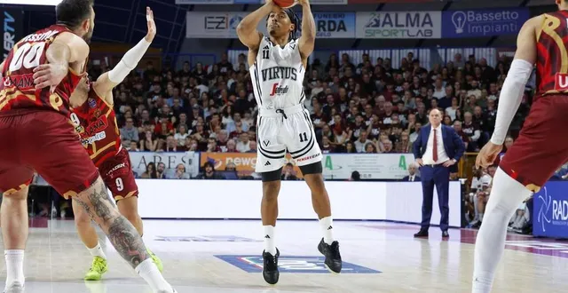 photo  après plusieurs mois en espagne, brandon taylor a fini la saison en trombes avec la virtus bologne, devenant champion d’italie.  &copy;  nurphoto via afp 