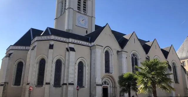 photo  les quatre églises de la flèche (sarthe) seront exceptionnellement ouvertes de 9 h à 19 h tout le long de cette vague de chaleur pour offrir un abri de fraîcheur au public.  &copy;  archives ouest-france 