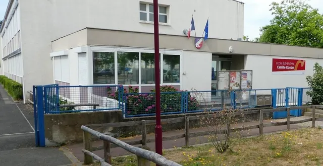 photo  le centre social des maisons pour tous de coulaines (sarthe) a annoncé aux parents d’élèves de dix enfants de l’école camille-claudel, du mans, que l’aide au devoir cessera à la rentrée faute de financement par la ville.  &copy;  ouest-france 