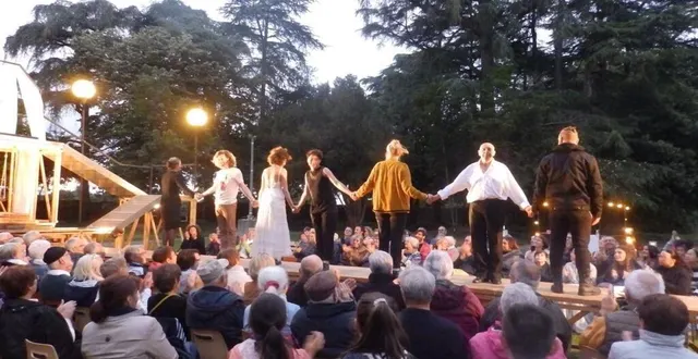 photo  plusieurs compagnies et troupes se produiront ce week-end à candé, dans le cadre de festiv’été.  &copy;  co 