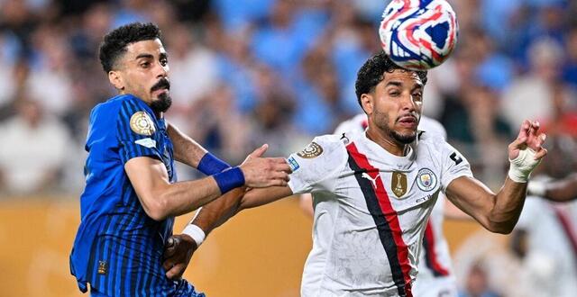 photo marmoush et les citizens se sont fait sortir par al-hilal, lors des quarts de finale de la coupe du monde des clubs. © waleed zein / afp