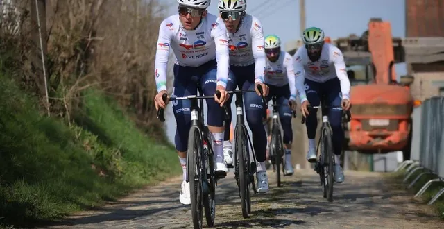 photo  thomas gachignard va courir un deuxième tour de france consécutif.  &copy;  photo : team totalenergies - loan guegan 