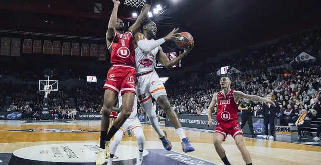 photo  les supporters du msb pourront soutenir wilfried yeguete, le capitaine manceau qui a prolongé pour la saison 2025-2026.  &copy;  archives dominique breugnot 