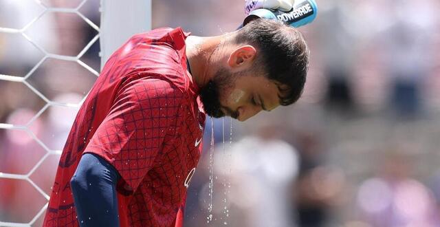 photo  gianluigi donnarummna lors de la première rencontre du psg face à l’atlético de madrid, le 15 juin 2025.  ©  stu forster via afp 