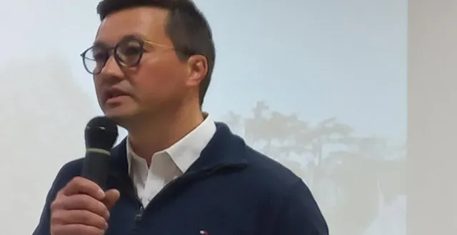 photo  jérémie séjourné souhaite un dialogue entre les élus, la fédération familles rurales, les associations locales et les bénévoles.  &copy;  co 