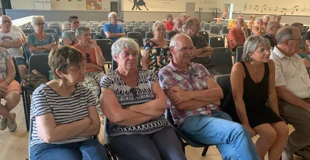 photo  près de 50 personnes sont venues assister à la conférence du service prévention technique de la malveillance  &copy;  le maine libre 