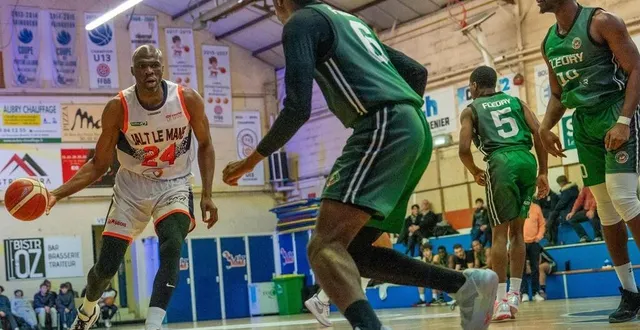 photo  alain koffi s’est luxé l’épaule lors des phases finales du championnat de france.  &copy;  archives arnaud despelchain/ouest-france 