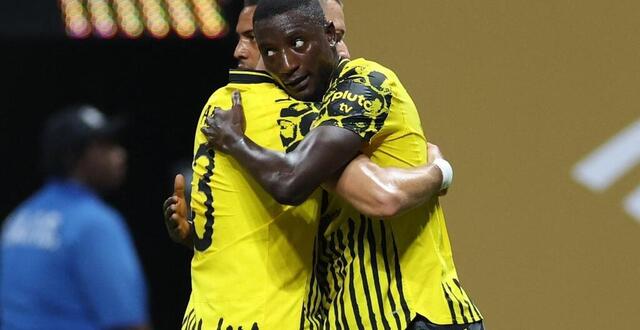 photo serhou guirassy s’est offert un doublé pour offrir la qualification à dortmund. © charly triballeau / afp