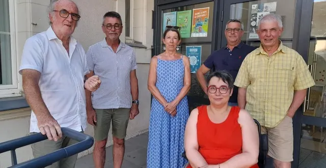 photo  les élus de bellevigne-en-layon, avec de g. à d. : jean-yves le bars, maire de bellevigne-en-layon ; jean-françois vaillant, maire délégué de thouarcé ; nathalie galand, adjointe ; dominique normandin, maire délégué de faye-d’anjou ; philippe cesbron, maire délégué de rablay-sur-layon et delphine cesbron, adjointe (devant).  &copy;  co 