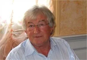 photo  michel mantellato avait fait ses débuts dans le journalisme en 1960.   &copy;  le maine libre 