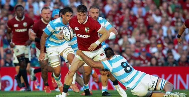 photo tommy freeman et les lions britanniques et irlandais lors du match de préparation international de rugby de l’union face à l’argentine, le 20 juin 2025. © paul faith, afp