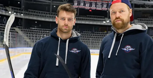 photo  lucien onno (à gauche) est arrivé aux ducs à l’été 2024, avec jere rouhiainen : tous les deux en provenance de grenoble.  &copy;  françois maisonneuve 