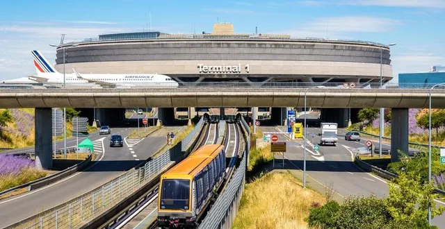 photo  en 2027, un train reliera la gare de l’est, à paris, à l’aéroport roissy charles de gaulle. photo d’illustration.  &copy;  getty images - olrat 