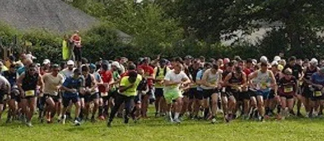 photo  sport, chaleur et convivialité au rendez-vous à la liniéroise.  &copy;  jean-rené vigneron 