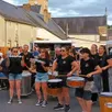 photo les tambours de la batucada de l’école de musique communautaire ont sonné rue du 8 mai et place du docteur-alain.