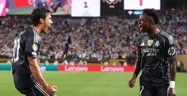 photo vinicius junior célébrant le premier but de gonzalo garcia lors du match du real madrid face au red bull salzburg de la coupe du monde des clubs, le 26 juin 2025, à philadelphie. © françois nel/ getty images via afp