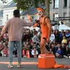 photo  le mime clown tuga se produira samedi et dimanche à 16 h 30 place du marché au blé à la flèche, et dès le vendredi soir à 20 heures à crosmières. 