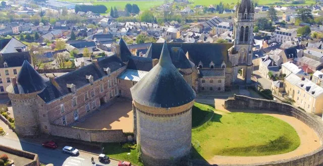 photo  le château de sillé, perle du patrimoine sarthois  &copy;  ville de sillé-le-guillaume 
